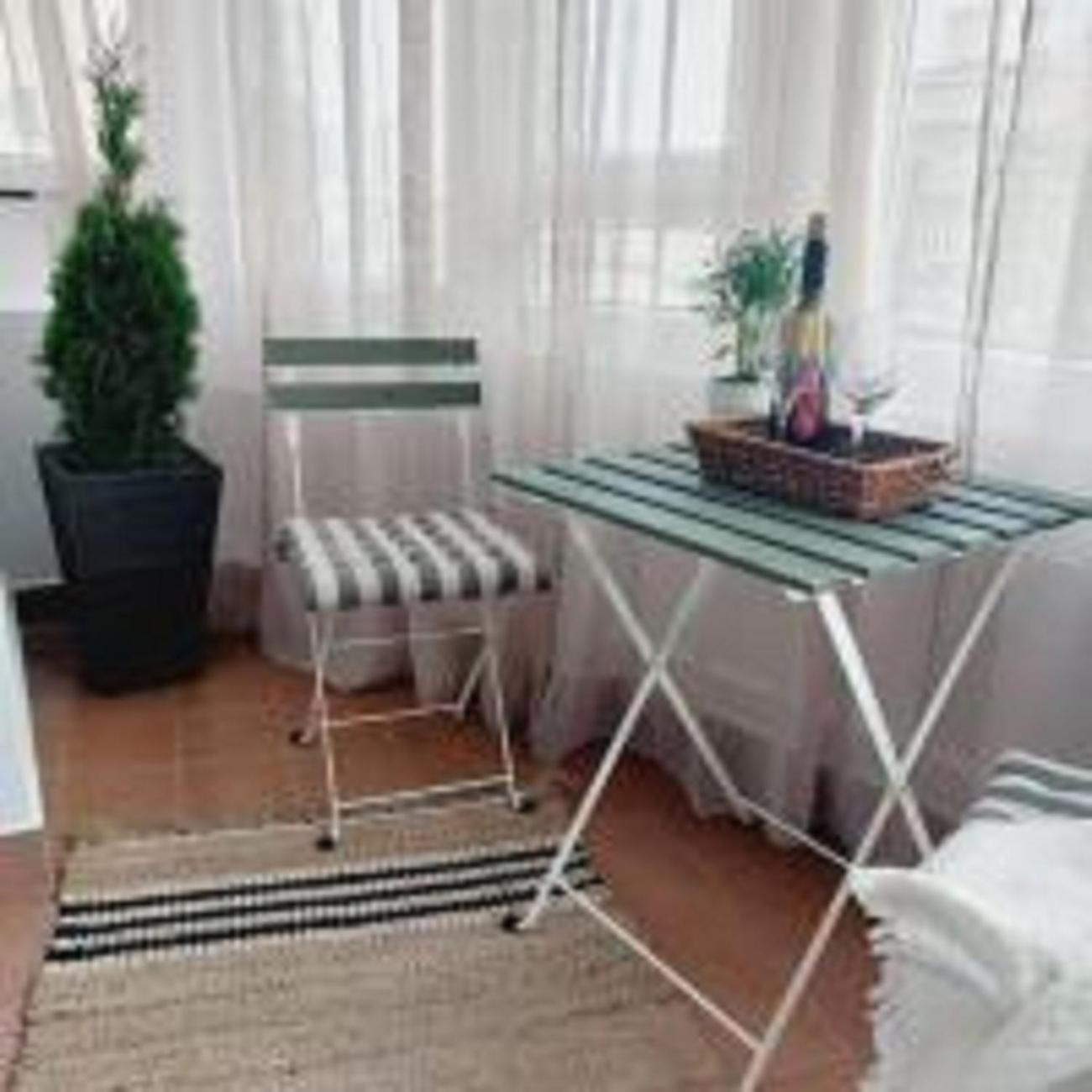 Cozy Apartment In The Center Of Bukarest Eksteriør billede